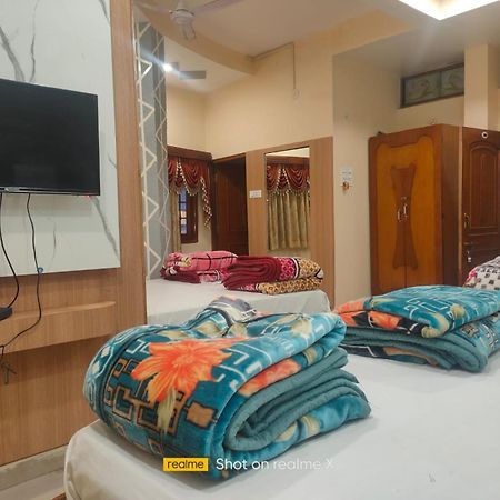 Hotel Pleasure Landmark Ujjain Dış mekan fotoğraf