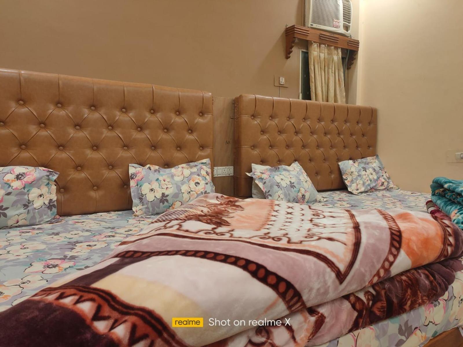 Hotel Pleasure Landmark Ujjain Dış mekan fotoğraf
